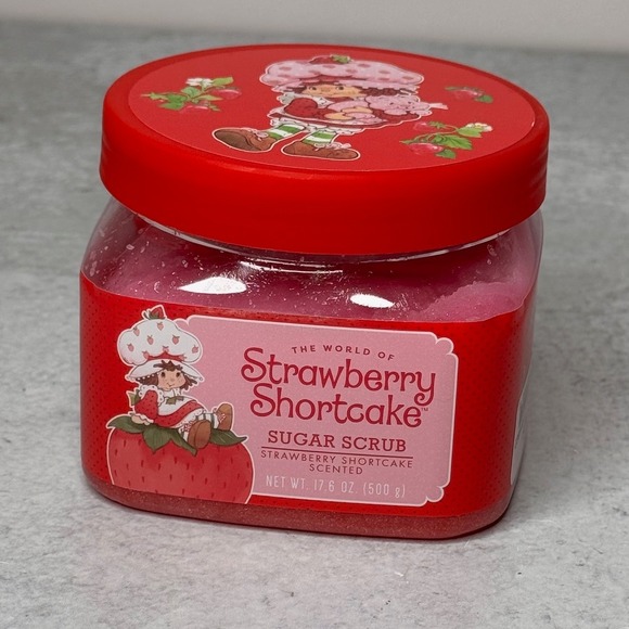New Strawberry Shortcake Sugar Scrub 17.6 oz Scented Exfoliating Body Care - Picture 1 of 5